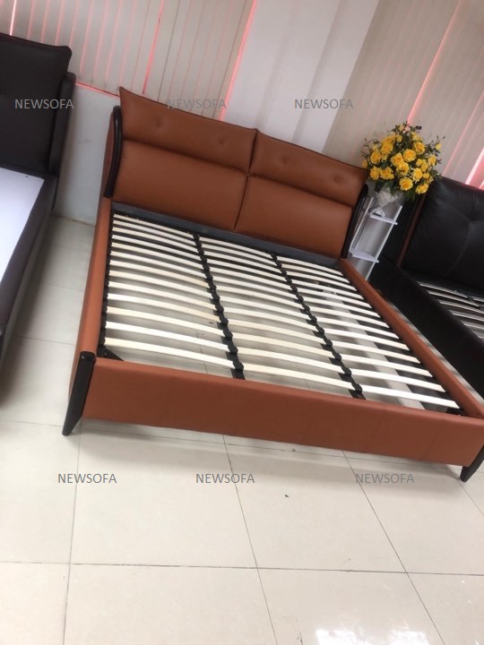 Giường Da Thật Ý Cao Cấp Hot Nhất Mùa Cưới